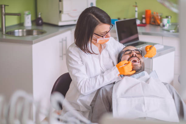 Best Holiday Emergency Dentist in St Peter, WI
